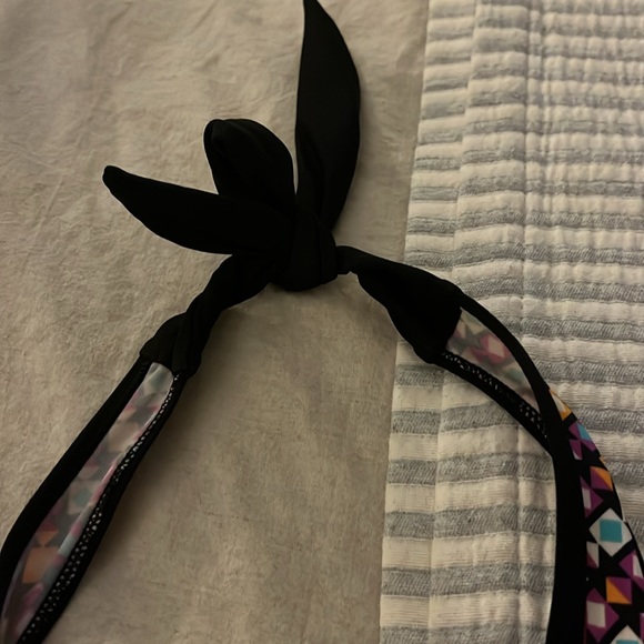 Bathing suit - Picture 3 of 5